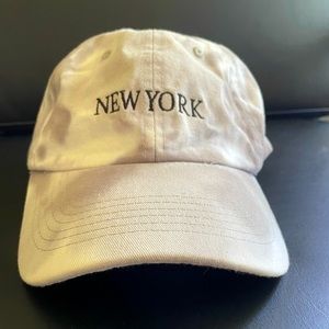 Grey and white tie die UO New York hat